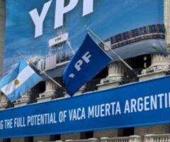YPF en debate ante la intromisión de la justicia neoyorkina y los intereses foráneos del capital. Por Julio Gambina.