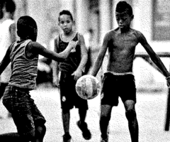 El balón en disputa. Una mirada marxista del fútbol. Por Francisco Javier Toloza
